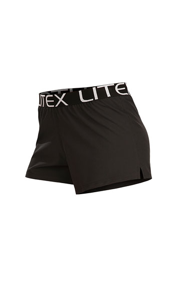 Women´s shorts.