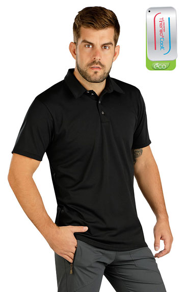 Men´s polo shirt with short sleeves.
