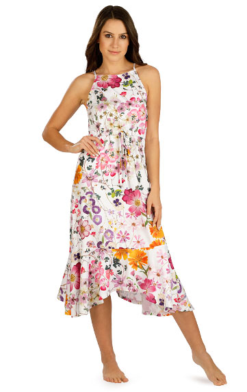 Women´s dress with adjustable straps.