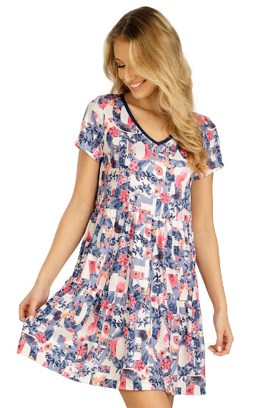 Dresses, skirts, tunics > Women´s dress with short sleeves. 5D121