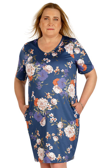 Dresses, skirts, tunics > Women´s dress with short sleeves. 5D122