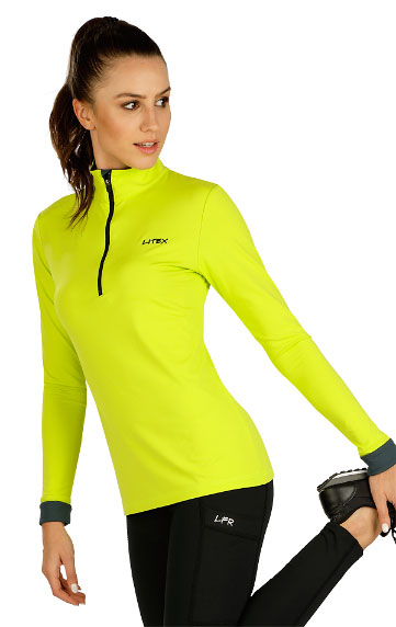 Jogging > Women´s shirt with long sleeves. 5D170