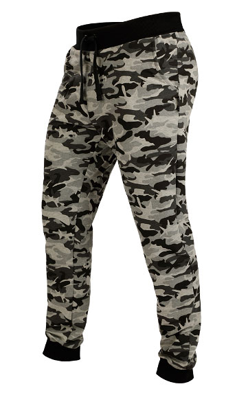 MEN'S SPORTSWEAR > Men´s long joggers. 5D306