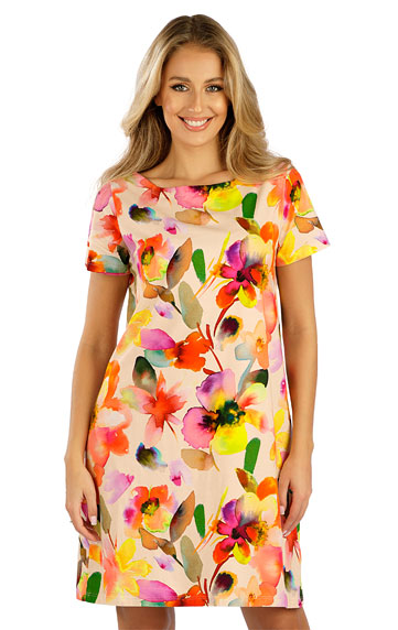 Women´s clothes > Women´s dress with short sleeves. 5E068
