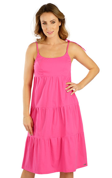 Dresses, skirts, tunics > Women´s dress with adjustable straps. 5E082