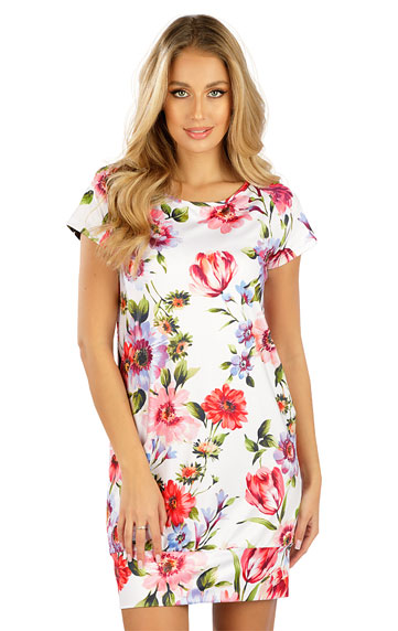 Women´s clothes > Women´s dress with short sleeves. 5E118
