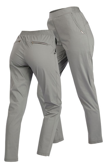 Women´s classic waist cut long trousers.