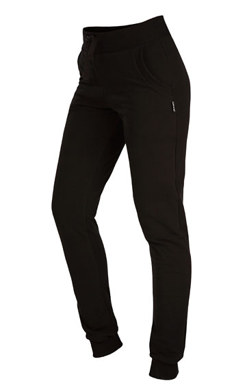 Women´s long high waist sport trousers.