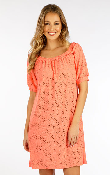 Dresses, skirts, tunics > Women´s dress with short sleeves. 5F006