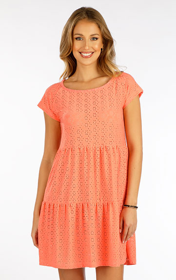 Dresses, skirts, tunics > Women´s dress with short sleeves. 5F007