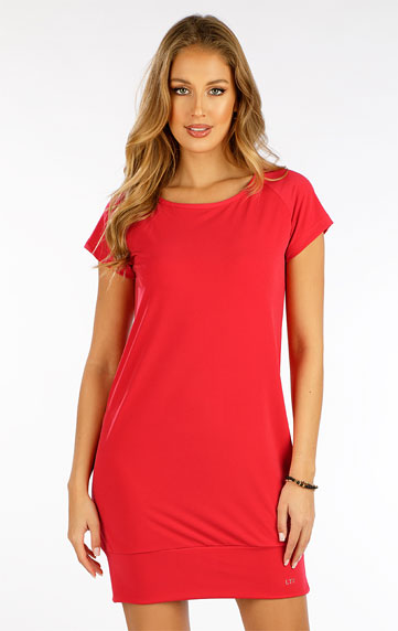 Dresses, skirts, tunics > Women´s dress with short sleeves. 5F015