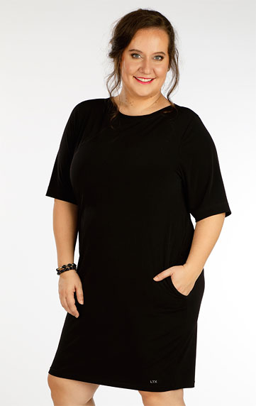 Dresses, skirts, tunics > Women´s dress with short sleeves. 5F026