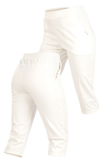 Women´s 3/4 length trousers.