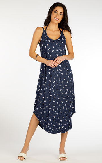 Women´s dress with adjustable straps.