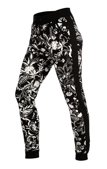 Trousers and shorts > Women´s long high waist sport trousers. 5F247