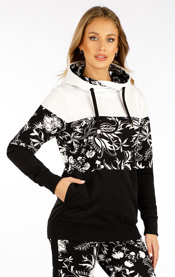 Hoodies, Polonecks > Women´s hoodie jacket. 5F250