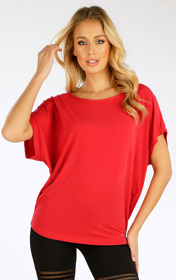 T-Shirts, tops, blouses > Women´s T-shirt. 5G022