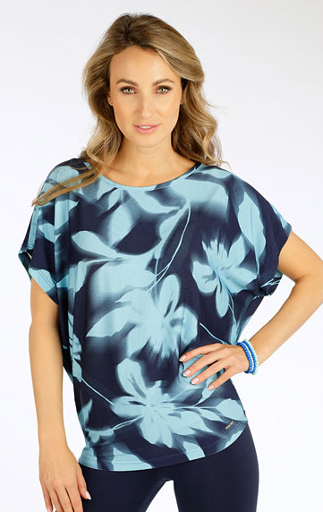 T-Shirts, tops, blouses > Women´s T-shirt. 5G050