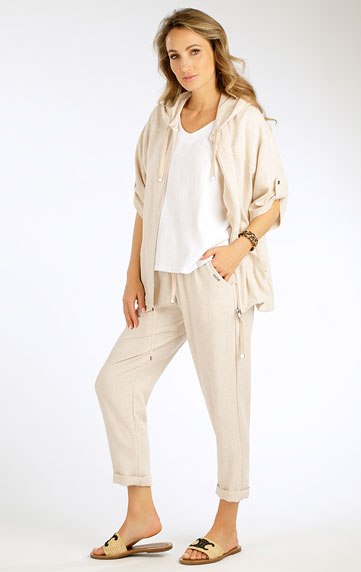 Women´s 7/8 length bottoms.