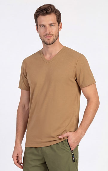 MEN'S SPORTSWEAR > Men´s T-shirt. 5G169
