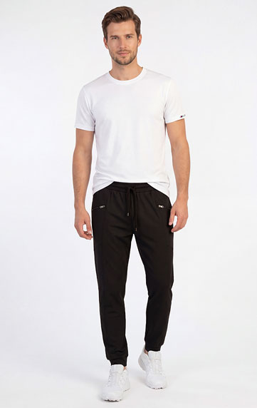 MEN'S SPORTSWEAR > Men´s long functional trousers. 5G287