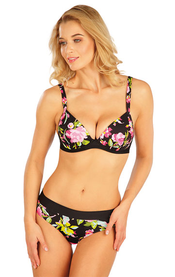 Classic waist bikini bottoms.