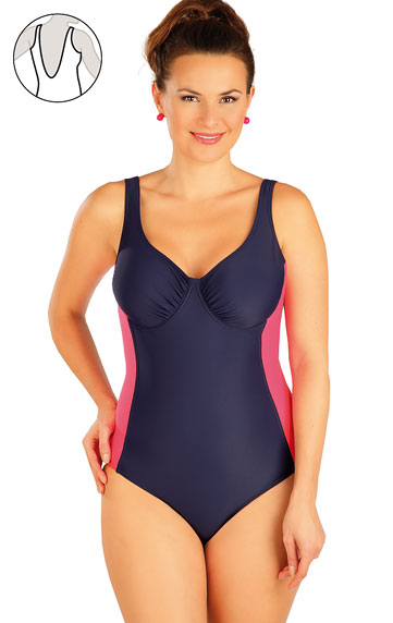 Swimsuit with underwired cups.