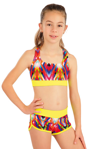 Kid´s swimwear - Discount > Girl´s swim shorts. 63621