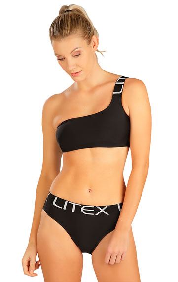Bikini sport top with pads.