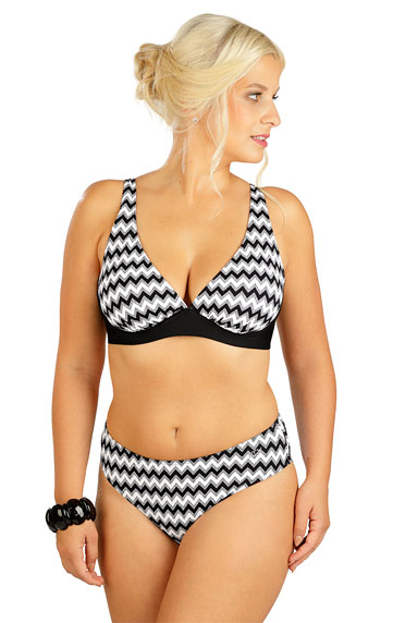 Swimwear > Classic waist bikini bottoms. 6C128