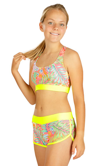Girls swimwear > Girl´s swim shorts. 6C393