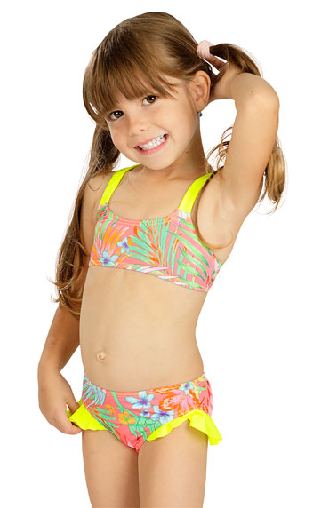 Kid´s swimwear - Discount > Girl´s low waist bikini panties. 6C395
