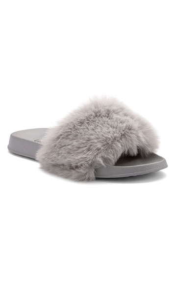 Beach shoes > Women´s slippers COQUI FURRY. 6C510
