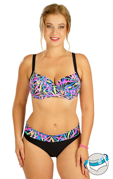 Bikinis > Low waist bikini bottoms. 6D092