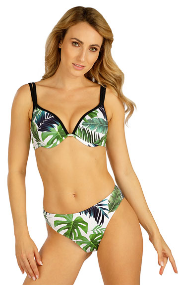 Swimwear > Bikini top with cups. 6D132