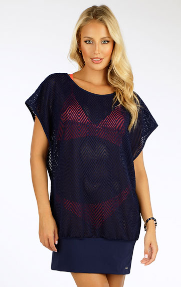 Swimwear > Beach tunic with short sleeves. 6G399