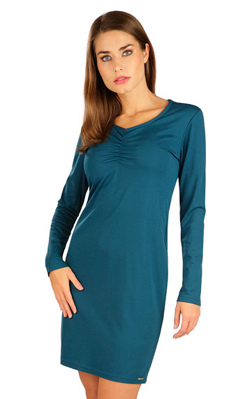 Sportswear - Discount > Women´s dress with long sleeves. 7B046