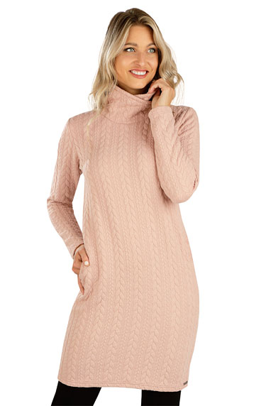 Women´s clothes > Women´s dress with long sleeves. 7C066