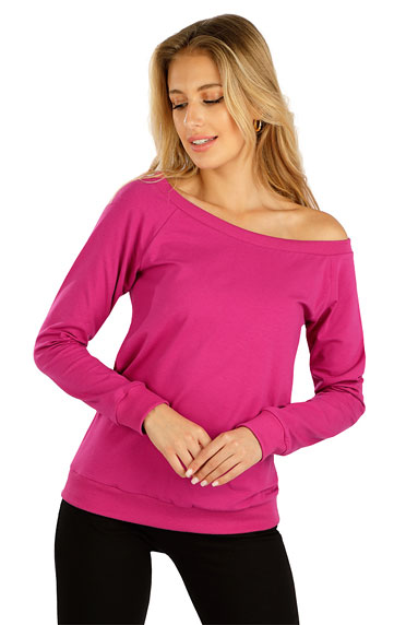 T-Shirts, tops, blouses > Women´s shirt with long sleeves. 7C233