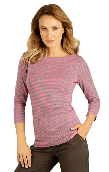T-Shirts, tops, blouses > Women´s shirt with 3/4 length sleeves. 7C250