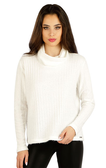 Women´s clothes > Women´s  turtleneck with long sleeves. 7D000
