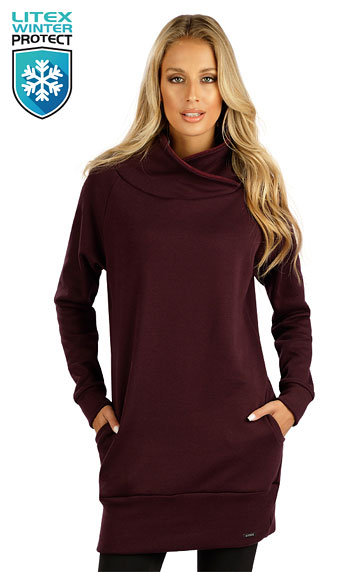 Women´s clothes > Women´s dress with long sleeves. 7D043
