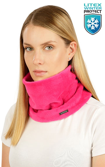 Neck warmer.