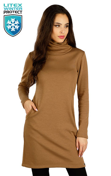 Women´s clothes > Women´s dress with long sleeves. 7D064