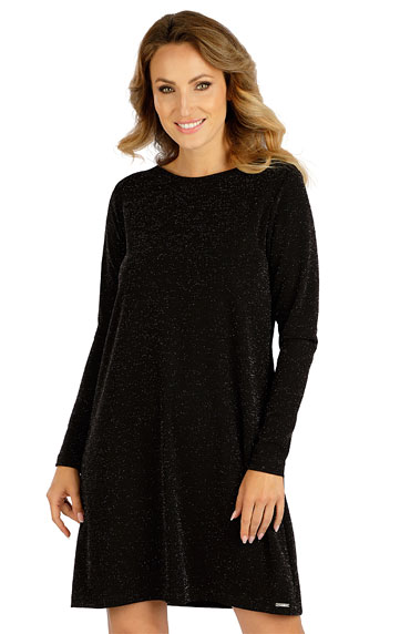 Women´s clothes > Women´s dress with long sleeves. 7D089