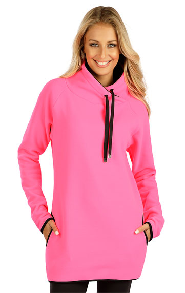 Sportswear > Women´s fleece sweatshirt. 7D297