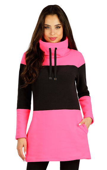 Sportswear > Women´s fleece sweatshirt. 7D298