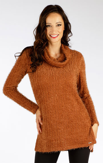 Sweatshirts, cardigans, Polonecks > Women´s  turtleneck with long sleeves. 7F137