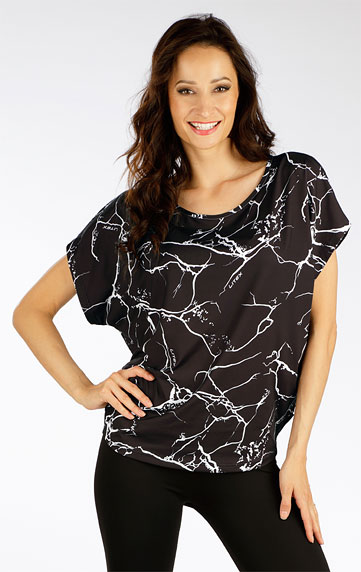 Women´s T-shirt.