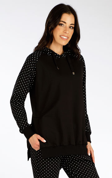 Sweatshirt dresses > Women´s hoodie jacket. 7F233